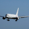 航空自衛隊、空中給油機 KC-767 の機内を公開 画像